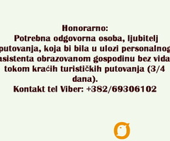 Honorarno: Potreban asistent slepoj osobi